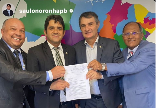 GABINETE DE ROMERO - BRASÍLIA: Vereadores de CG comemoram ações ao lado de RR e nem ousam mais levar Bruno Cunha Lima