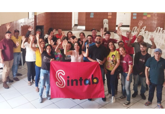 APÓS MAIS DE 10 ANOS DE LUTA, SERVIDORES DE LAGOA SECA APROVAM PROJETO DO NOVO PCCR QUE IRÁ GARANTIR A VALORIZAÇÃO DA CARREIRA PROFISSIONAL