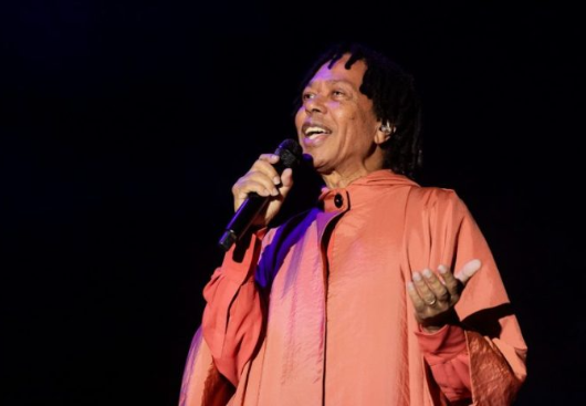 PARAÍBA JÁ: 'Djavan faz show em JP neste domingo; veja como comprar ingressos'