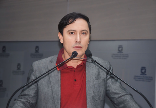 MP atende pedido de Napoleão Maracajá e realiza audiência sobre falta de climatização nas escolas municipais de Campina Grande; reunião será nesta terça