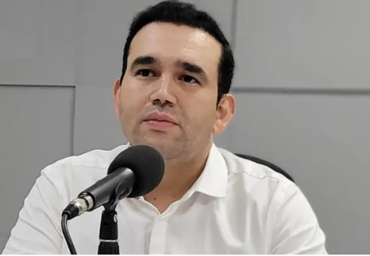Dr. Jhony Bezerra