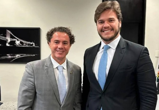 URGENTE / BOMBA / MAURÍLIO JR: 'Veneziano cogita desistência de Bruno em Campina Grande'