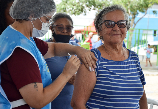 Campina Grande aplica mais de 5 mil vacinas em dia D de Multivacinação