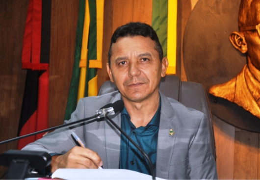 Vereador Janduí Ferreira.