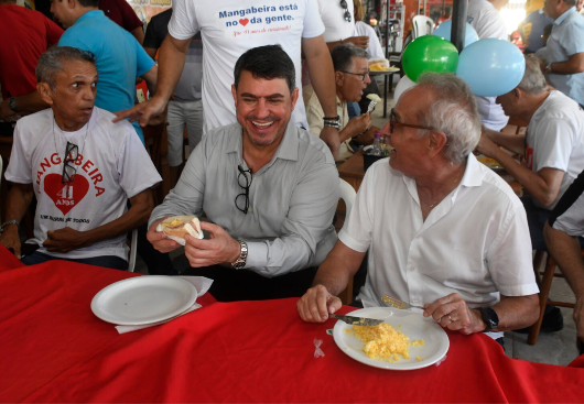 Vereadores da Capital participam de café da manhã em celebração aos 41 anos do bairro Mangabeira - FATOS PB