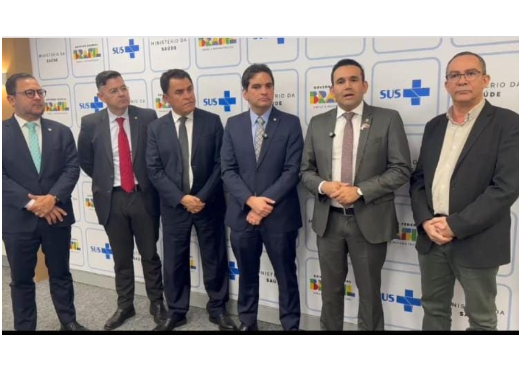 Secretário de Saúde do Estado, Dr. Jhony Bezerra.