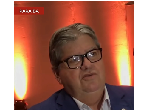 Governador da Paraíba João Azevedo.