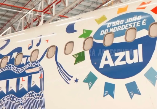 Azul