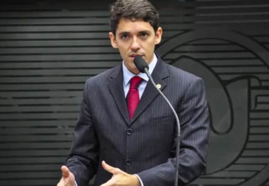 De olho no futuro, Tovar abre espaço para suplente na Assembleia; entenda o movimento — Jornal da Paraíba