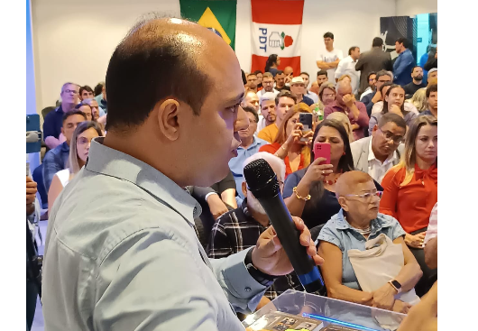 André Ribeiro.