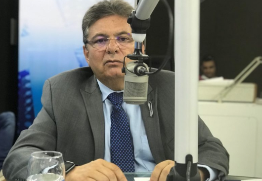 Adriano Galdino.