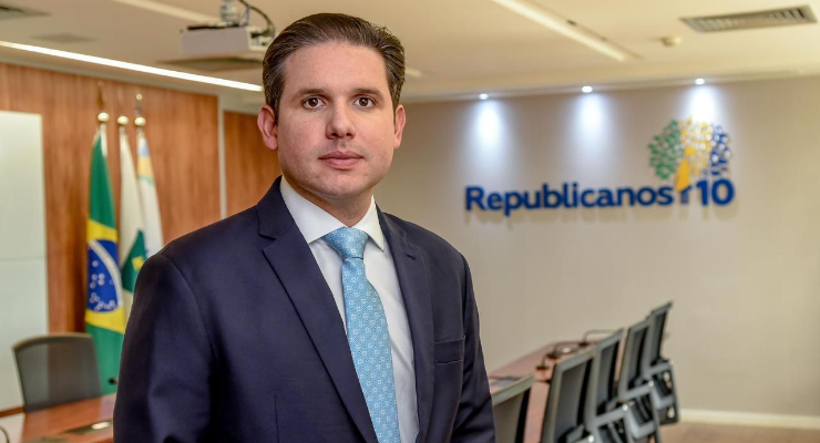 VLADIMIR CHAVES: Hugo Motta é destaque na ‘Elite do Congresso Nacional’
