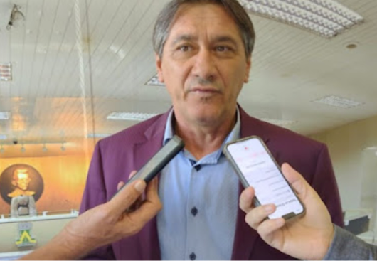 Aldo Cabral apresenta requerimentos em prol de demandas do bairro do Dinamérica — Hora Agora