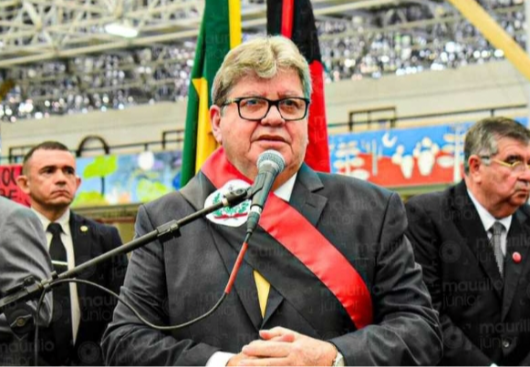 João Azevedo.