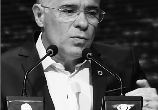 DEBATE ARAPUAN/BAND: Artur Bolinha detona buraqueira nas ruas de Campina na Gestão de Bruno Cunha Lima