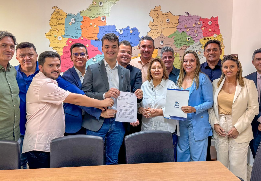 Deputada e vereadores reforçam luta pela implantação de Centro de Autismo em Patos