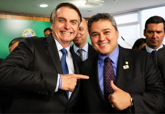 Efraim critica prisão de Bolsonaro e acusa o STF de abuso de autoridade