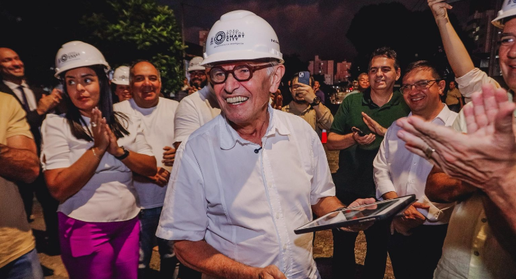 Cícero Lucena inicia modernização da iluminação pública com tecnologia de Cidades Inteligentes