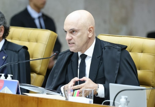 EUA estuda tirar de Moraes acesso a companhias aéreas, hotéis e Apple