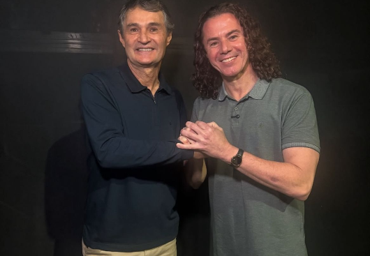 Urgente -    Deputado Federal Romero Rodrigues declara apoio total e irrestrito à reeleição do senador Veneziano Vital do Rêgo - MDB
