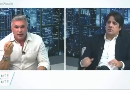 Julian Lemos afirma que Bolsonaro será preso e que quem manda nos 'meninos da direita' é o Centrão