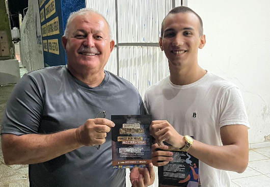 Secretaria de Juventude de Patos realiza ação de conscientização sobre riscos do cigarro eletrônico no Estádio José Cavalcanti