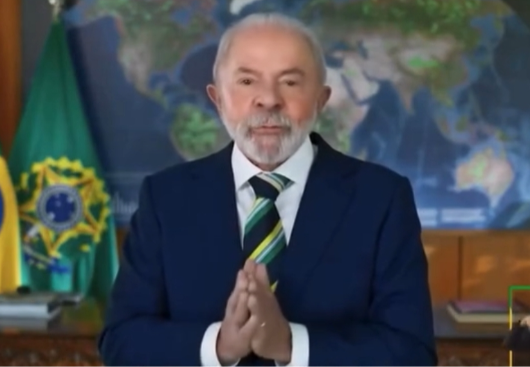 'Não seremos colônia de ninguém', diz Lula em recado aos EUA