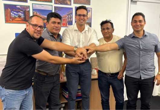 Prefeito de Serraria anuncia apoio a Lucas Ribeiro na corrida pelo governo