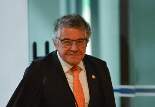 Ex-ministro do STF defende anistia e diz que Supremo não tinha competência para julgar Bolsonaro