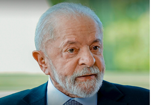 PESQUISA QUAEST: Lula lidera em todos os cenários para 2026 e vence Tarcísio, Ciro, família Bolsonaro e outros adversários em 2º turno