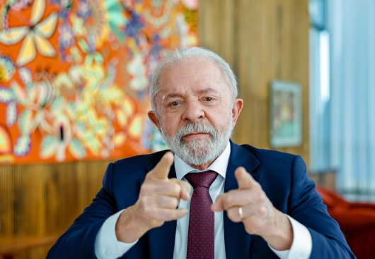 Lula lidera todos os cenários de 1º e 2º turnos, diz Quaest