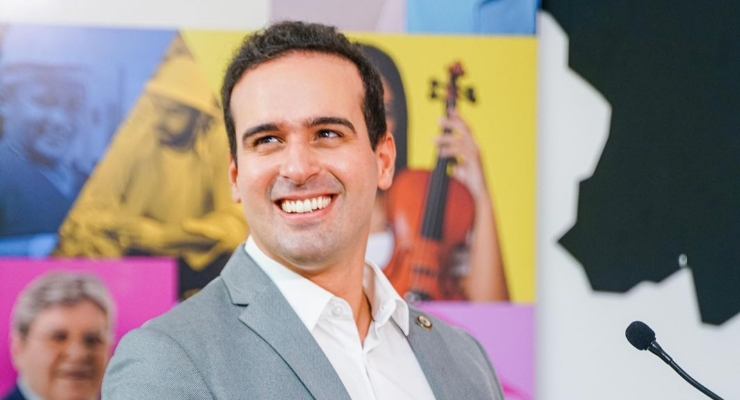 Com baixa rejeição, Lucas Ribeiro sobe em pesquisa e assume 2º lugar na corrida pelo Governo da Paraíba em 2026