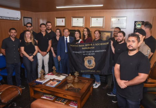 Adriano Galdino vai pleitear com João Azevêdo a convocação de mais aprovados dos concursos da Polícia