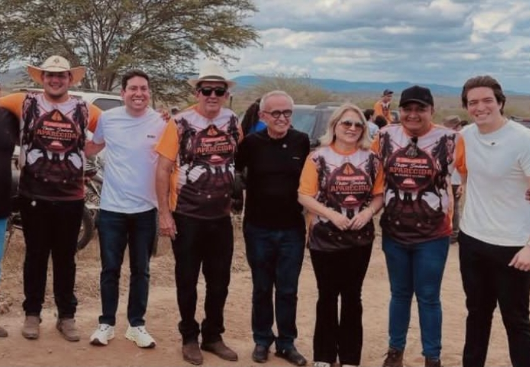 Ao lado de Felipe Leitão, Cícero Lucena faz campanha em Itatuba e reúne lideranças de diferentes grupos políticos
