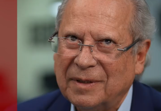 José Dirceu acredita que Bolsonaro deverá permanecer em prisão domiciliar