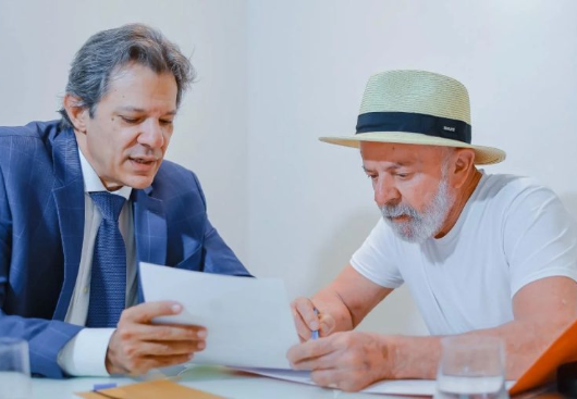 A pedido de Lula, Fazenda estuda tarifa zero no transporte público