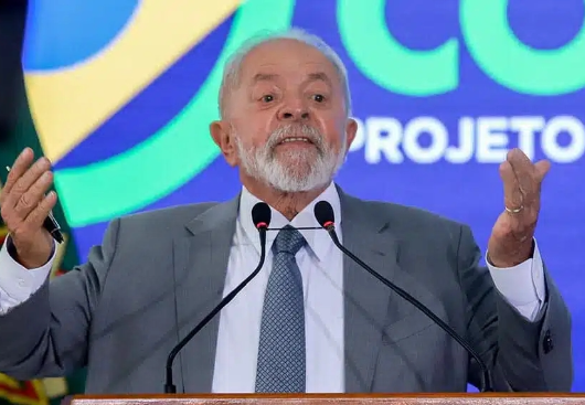 Lula reconquista aprovação entre mulheres, nordestinos e católicos