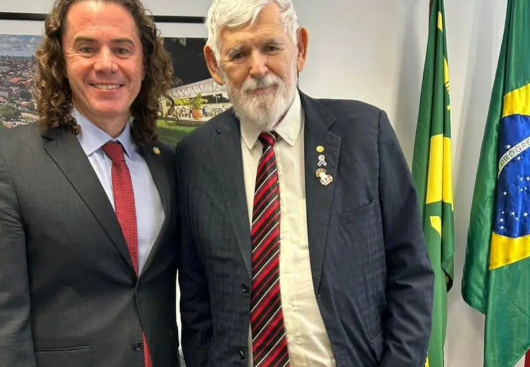 Luiz Couto declara apoio à reeleição de Veneziano ao Senado