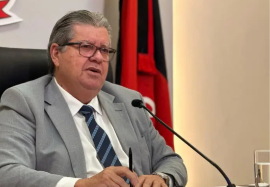 João reúne bancada socialista, recebe apoio para disputa do Senado e vê divisão sobre Lucas e Cícero