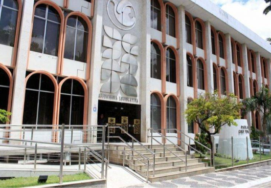ALPB celebra 190 anos com lançamento de livro no Centro Cultural São Francisco nesta terça