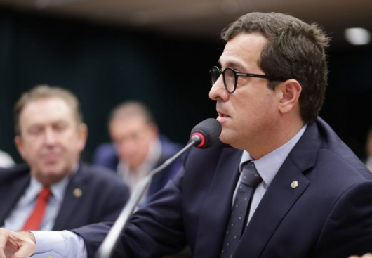 Gervásio pede retirada do seu nome da direção do PSB após João assumir presidência