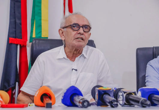 Cícero reafirma apoio a Lula, mantém diálogo com Pedro e Romero e não descarta aliança com Adriano Galdino
