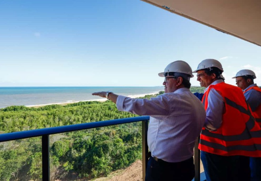 João Azevêdo destaca importância do Polo Turístico Cabo Branco na economia da PB