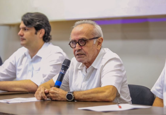 Cícero defende Leo após cobrança de fidelidade ao PSB: "você encontra agressões de outros que nem são tão fiéis"