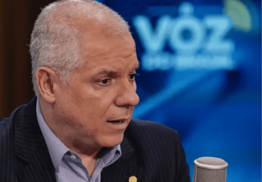 ‘Sem Desconto’: ex-presidente do INSS é preso e Polícia Federal cumpre mandados na Paraíba
