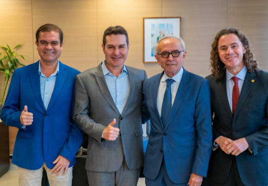 Filiação de Cícero ao MDB terá estrelas nacionais do partido e movimento de aproximação com Lula