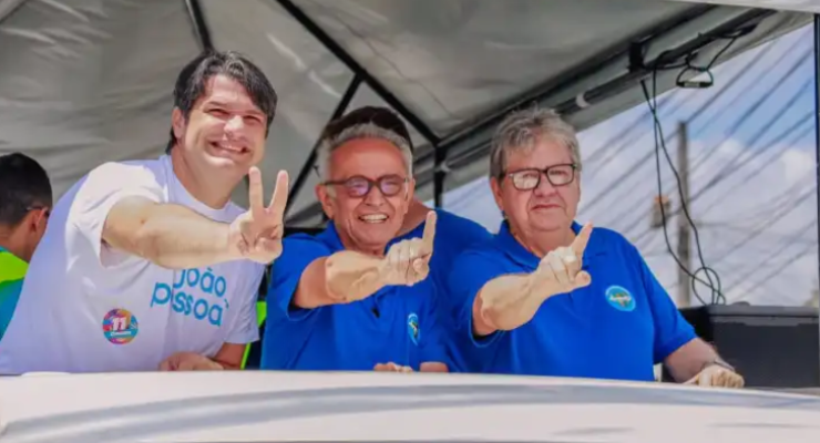 Léo Bezerra nega saída do PSB e diz que vai coordenar campanhas de Cícero e João