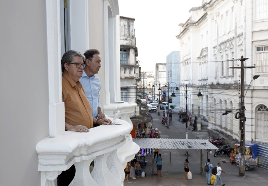 João Azevêdo visita Palácio dos Despachos e destaca revitalização do Centro Histórico