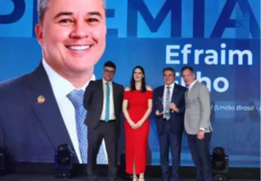 Efraim recebe "Prêmio Valoriza Parlamento" e reafirma compromisso com o setor produtivo
