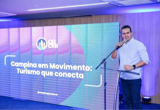 Lucas Ribeiro destaca investimentos para fortalecer turismo em Campina Grande durante evento do setor